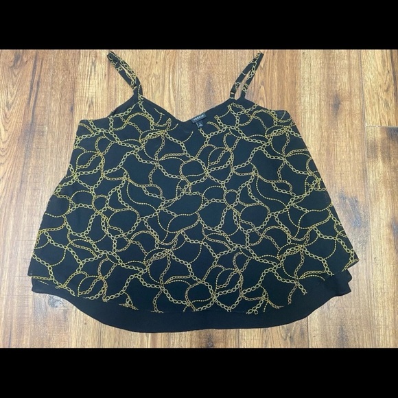 Torrid Cami Plus Size 0 L Top Black Gold Chain Print Adjustable Spaghetti Straps - Picture 1 of 2
